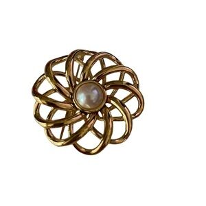 Monet, infinity round, Pearl (faux),  brooch. Marked Monet on back of pin.